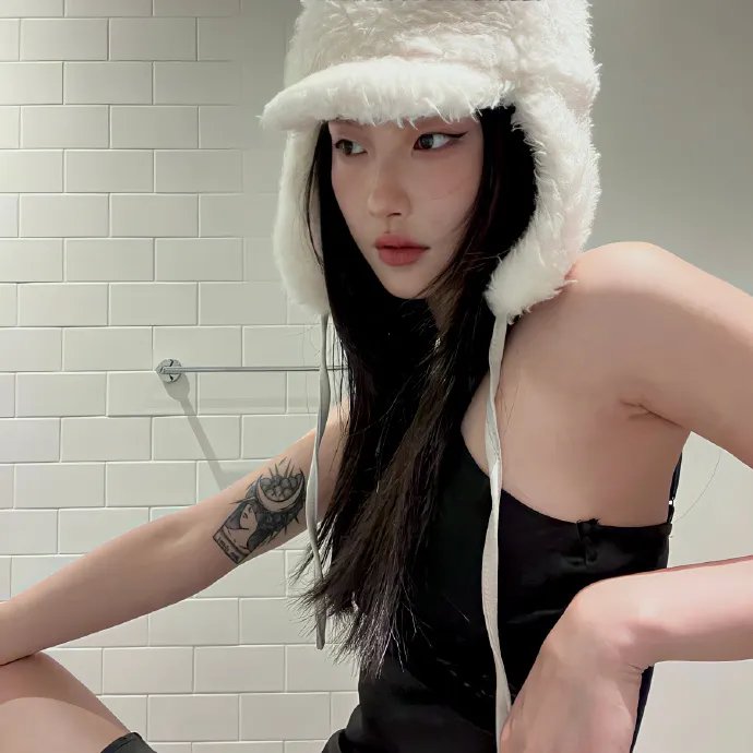 与一位女士合影 在线观看